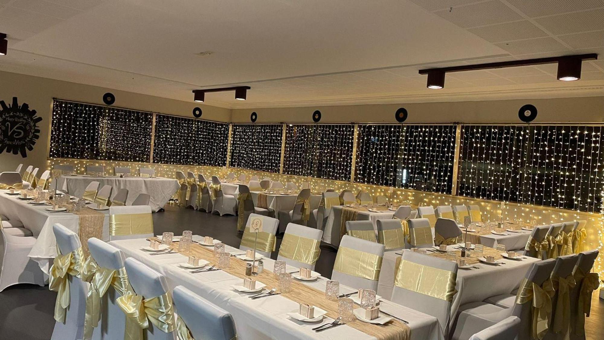 Club Hotel Glen Innes Bagian luar foto